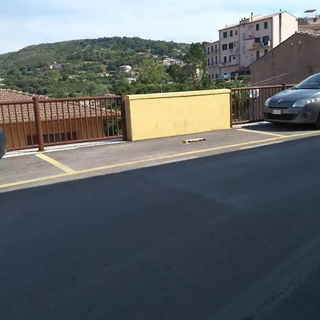 Casa Iris דירה *